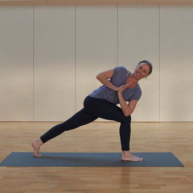 NEUE WEGE Yogalehrerin Anika Landers