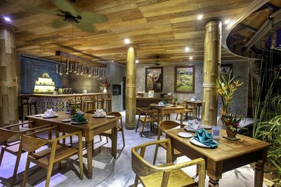 Das Restaurant ist im balinesischen Stil eingerichtet