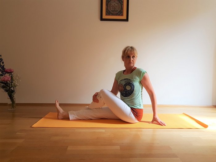 NEUE WEGE Yogalehrerin Christine Hinterreiter
