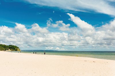 Kilometerlange Sandstrände warten auf Sie!