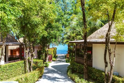 Das Resort Tup Kaek verfügt auch über luxuriöse Bungalows 