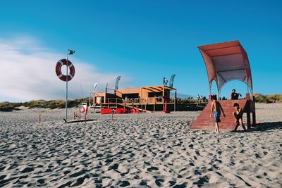 Ob aktiv oder relaxed - verbringen Sie einen besonderen Tag am Strand