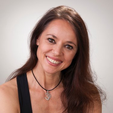 Yogalehrerin Jorinde Messlinger Yogalehrerin Jorinde Messlinger