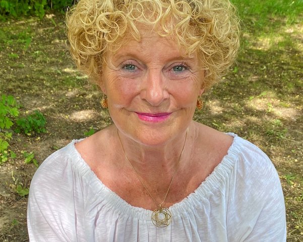 Yogalehrerin Anna Trökes Yogalehrerin Anna Trökes