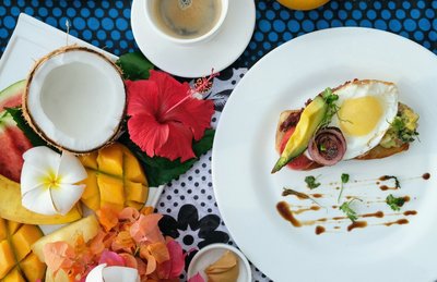 Frische Früchte und Frühstück im Sharazad Boutique Hotel