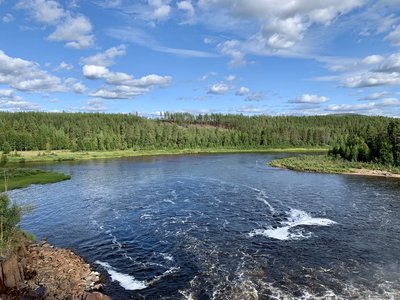 Unterwegs auf der Wanderung zum Wasserfall