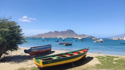 Traditionelle Fischerboot auf der Insel São Vicente