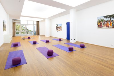 Genießen Sie die gemeinsamen Yoga Stunden am Morgen und Abend