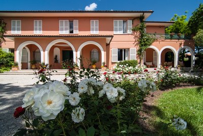 Herzlich Willkommen in der schönen Villa Garulli in Italien!