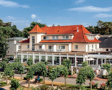 Herzlich Willkommen auf Rügen im familiengeführten Strandhotel Baabe!