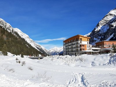 Das Hotel Vier-Jahres-Zeiten in den Bergen