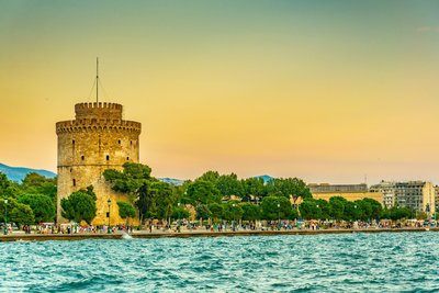 Promenade und Weißer Turm in Thessaloniki