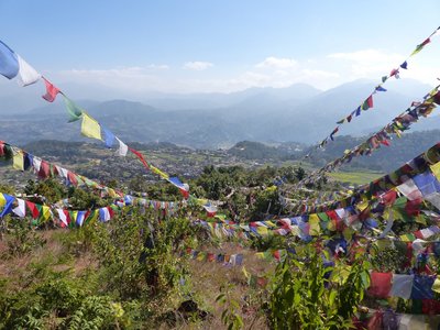 Ausblick auf die beeindruckende Bergkulisse Nepals
