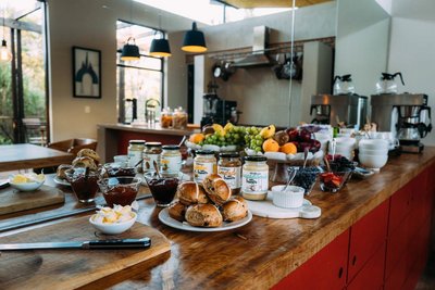 Das reichhaltige Frühstücksbuffet 