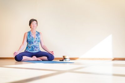 Die Kursleiterin und Yogalehrerin Gabriele Haage