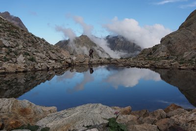 Die ligurischen Alpen bieten ein faszinierendes Bergpanorama