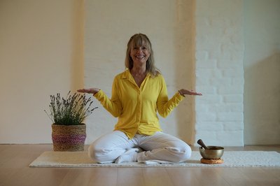 Yogalehrerin Birgit Hegemann