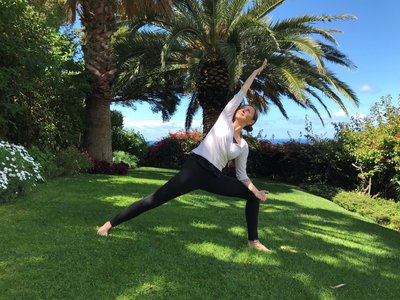 NEUE WEGE Yogalehrerin Cornelia Köster