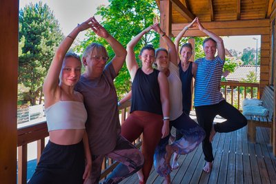 Mit Gleichgesinnten eine Yogawoche im Seehotel erleben