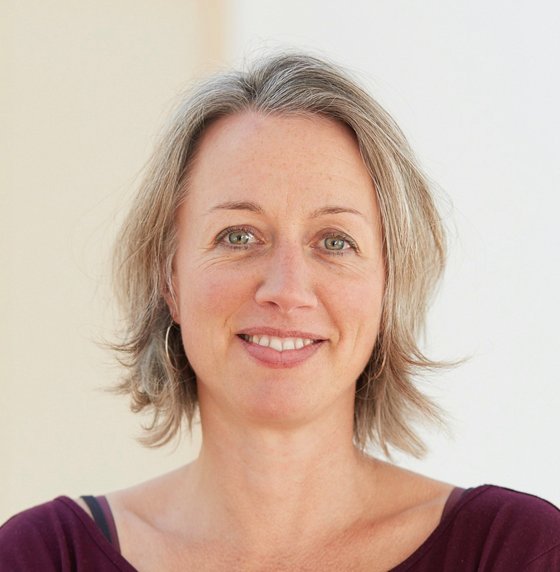NEUE WEGE Yogalehrerin Anika Landers NEUE WEGE Yogalehrerin Anika Landers