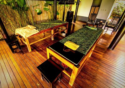 Der Massagebereich lädt zum wohlfühlen und verwöhnen ein