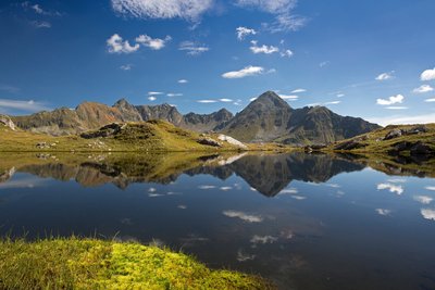 Wie wäre es mit einer wohltuenden Wanderung zum kristallklaren Lenisee