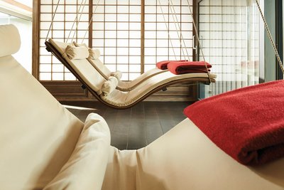 Entspannen Sie im Ruheraum des Bora HotSpaResorts