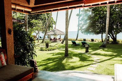 Die großzügigen, freistehenden Bungalows mit Meerblick