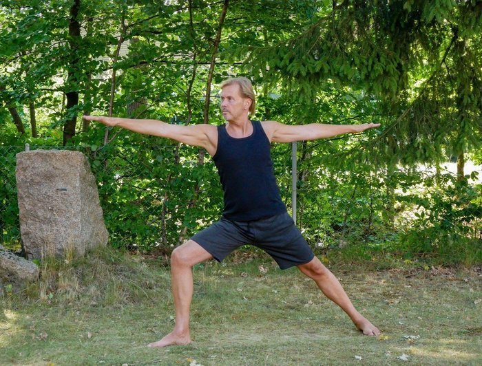 NEUE WEGE Yogaleher Jürgen Kabelka alias Yogi Jürgen