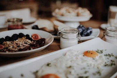 am Morgen erwartet Sie ein leckeres Frühstück-Buffet 