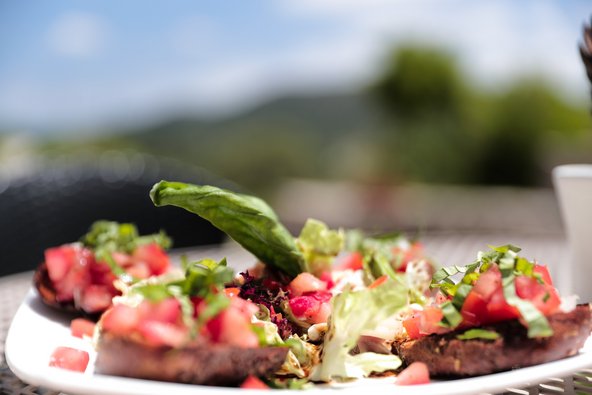 Bruschetta auf einem Teller