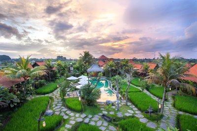 Das naturbelassene Arya Arkananta Resort & Spa