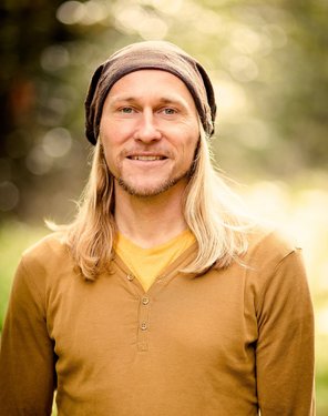 Yogalehrer Marian Fritzsche Yogalehrer Marian Fritzsche