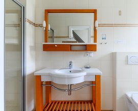 Das Badezimmer im Doppelzimmer Standard