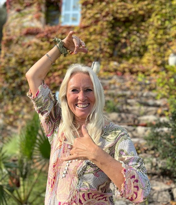 Yogalehrerin Dana Hulman Skocek Yogalehrerin Dana Hulman Skocek