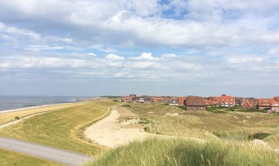 Genießen Sie die Weite der Landschaft auf der Insel Baltrum auf Wanderungen und Spaziergängen