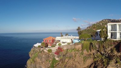 Die besondere Lage auf der Steilküste Madeiras verleiht dem Hotel Estalagem besonderen Charme