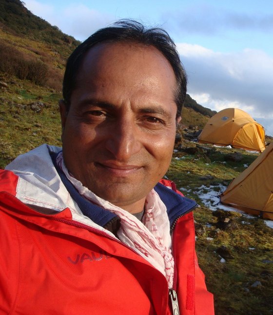 Reiseleitung Climate Trek Mukunda Raj Pant Reiseleitung Climate Trek Mukunda Raj Pant