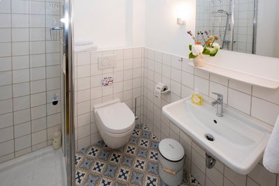 Die frisch renovierten Badezimmer des Haus am Watt