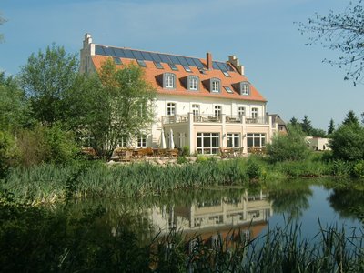 Yoga Ostsee Gutshaus Parin Aussenasicht