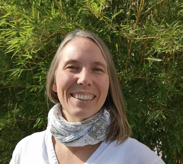 NEUE WEGE Mitarbeiterin Daniela Reich
