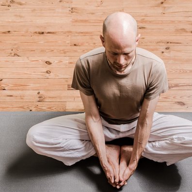 Yogalehrer Stephan Maey