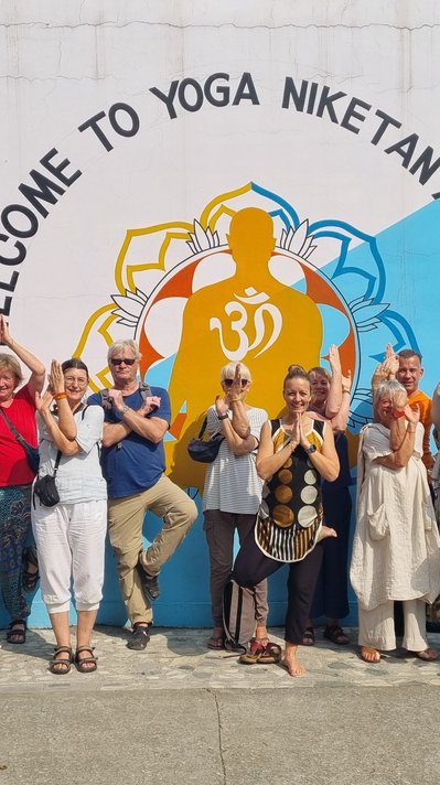Gemeinsam den Ashram besuchen