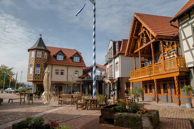 Willkommen im charmanten Seehotel Niedernberg