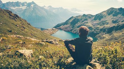 Genießen Sie bei Ihrem Yoga-Urlaub abwechslungreiche Wanderungen mit atemberaubenden Aussichten