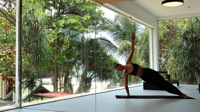 Angeleitet von erfahrenen, internationalen Yogalehrern
