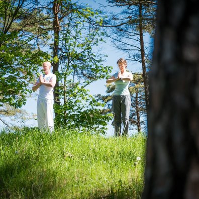 Meditation in der Stille der Natur