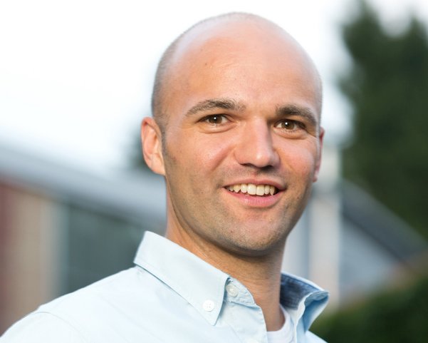 Yogalehrer-Tobias-Spindler