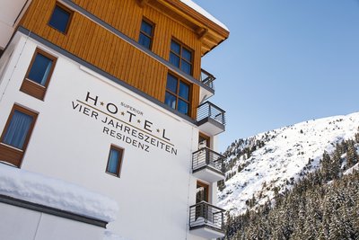 Freuen Sie sich auf Ihren Yoga Urlaub im Hotel Vier Jahreszeiten im Pitztal in Tirol 