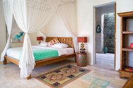 Das zeitlose Design des Kijang Supreme Zimmers lädt zum Träumen ein